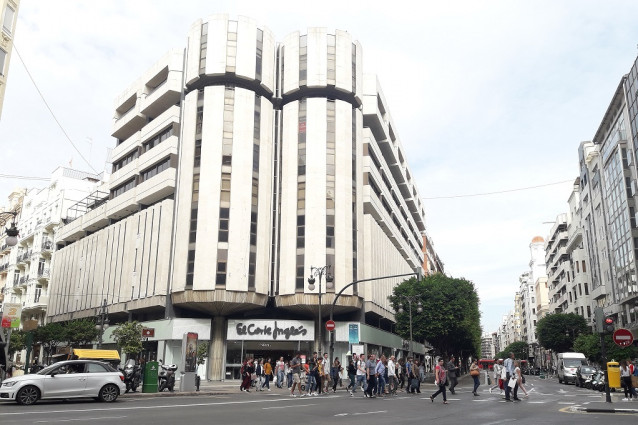 Archivo - El Corte Inglés de calle Colón