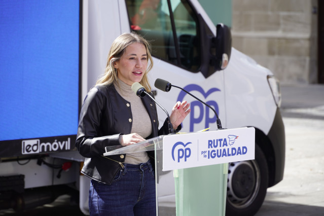La vicesecretaria de Movilización y Reto Digital del PP nacional, Noelia Núñez, interviene durante un acto.