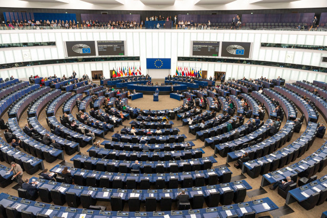 Archivo - Hemiciclo del Parlamento Europeo en Estrasburgo (Francia).