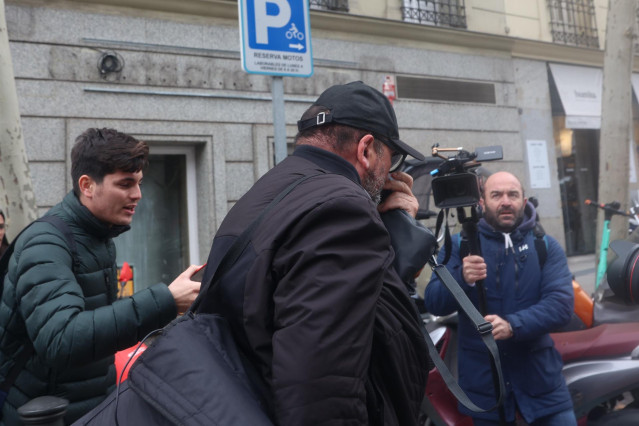 Archivo - El exasesor del exministro José Luis Ábalos, Koldo García, a su salida de la Audiencia Nacional, a 22 de febrero de 2024, en Madrid (España).