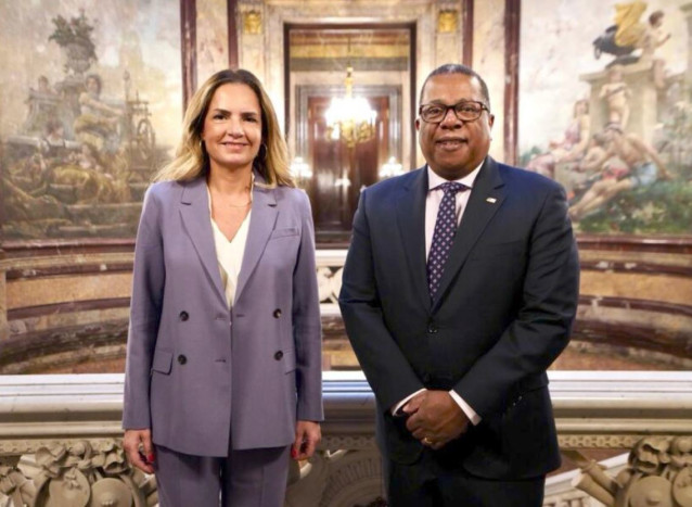 El subsecretario de Estado para Asuntos del Hemisferio Occidental, Brian A. Nichols, y la secretaria de Estado para Iberoamérica y el Caribe, Susana Sumelzo, en una nueva edición del Grupo de Trabajo España-EE.UU. Sobre Centroamérica