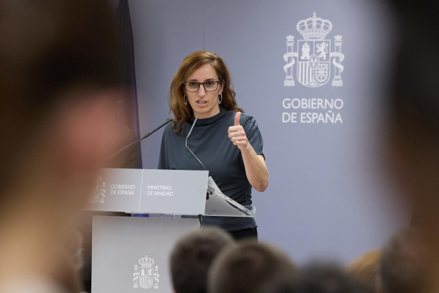La ministra de Sanidad, Mónica García, ofrece una rueda de prensa, en el Ministerio de Sanidad, a 22 de marzo de 2024, en Madrid (España).