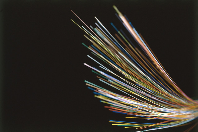Archivo - La consultora de telecomunicaciones Nae ha lanzado 'Antala' para digitalizar los despliegues de fibra.