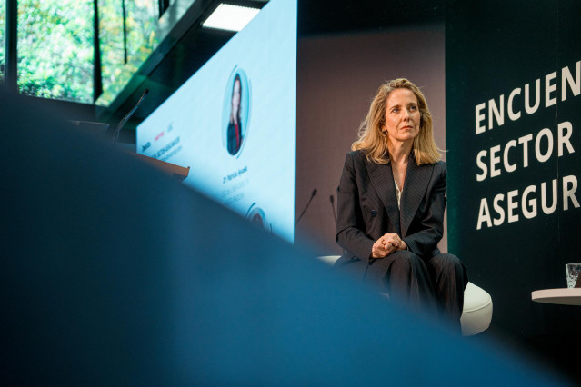 Archivo - La CEO de Línea Directa Aseguradora, Patricia Ayuela, participa en una mesa redonda en el XXX Encuentro del Sector Asegurador , en el Auditorio Rafael del Pino, a 17 de octubre de 2023, en Madrid (España).