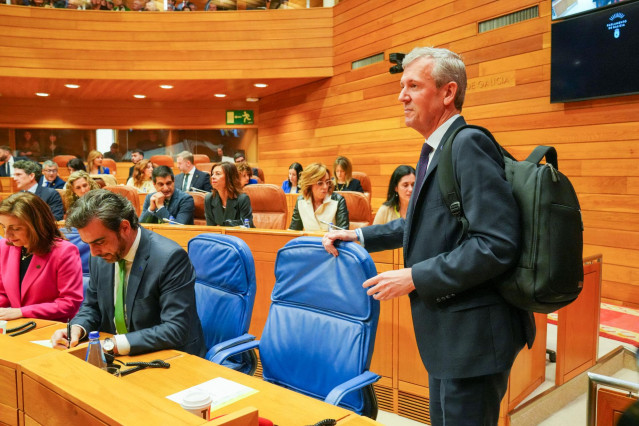 El presidente de la Xunta en funciones y líder del PPdeG, Alfonso Rueda, en el Parlamento.