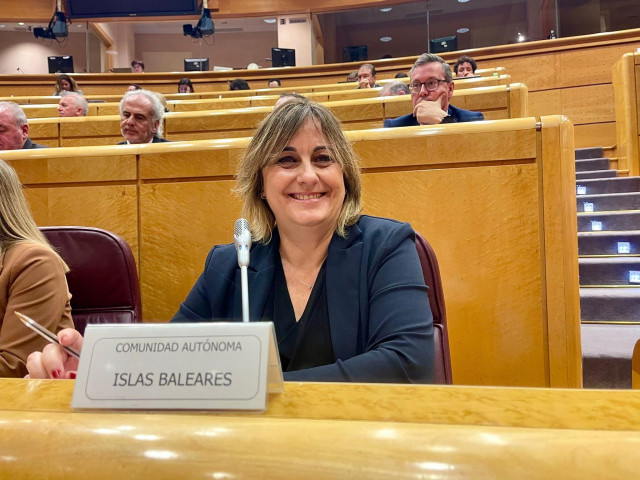 La consellera de Presidencia y Administraciones Públicas, Antònia Maria Estarellas.