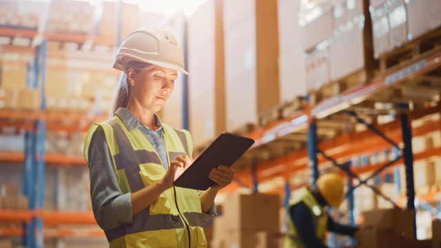 Archivo - En España se constituyeron 31.878 empresas en el primer trimestre, según Informa