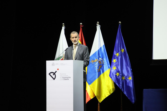 El Rey Felipe VI interviene durante el acto de entrega de los Premios Nacionales de Innovación y de Diseño 2023, en el Edificio Miller, a 11 de abril de 2024, en Las Palmas de Gran Canaria, Gran Canaria, Canarias (España). Estos premios distinguen a aquel