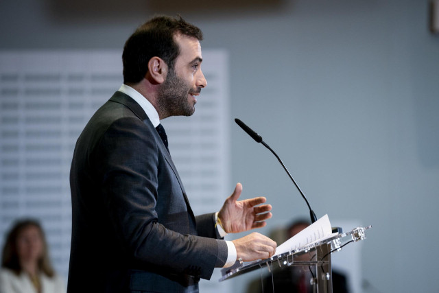 Archivo - El ministro de Economía, Comercio y Empresa, Carlos Cuerpo.