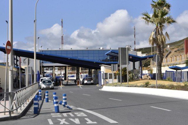 Archivo - Imagen de archivo de las inmediaciones de la frontera del Tarajal antes de la tercera prueba piloto de la futura aduana comercial entre España y Marruecos, a 25 de mayo de 2023, en Ceuta
