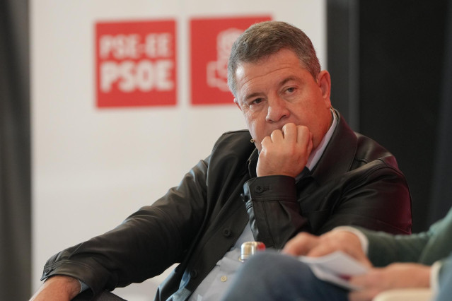 El presidente de Castilla-La Mancha, Emiliano García-Page, durante un acto del PSE-EE, en el Hotel Costa Vasca, a 22 de marzo de 2024, en San Sebastián, Guipúzcoa, País Vasco (España). Foto de archivo.