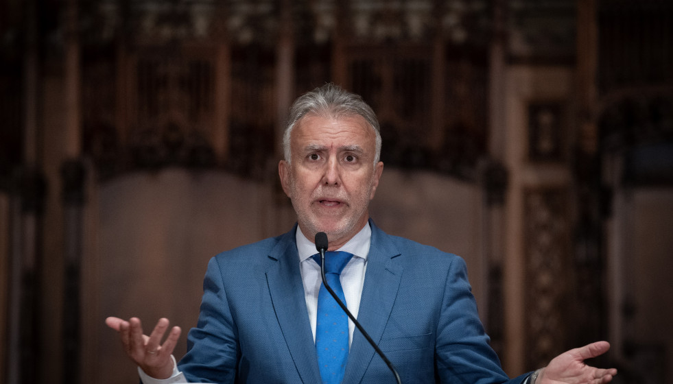 El ministro de Política Territorial y Memoria Democrática, Ángel Víctor Torres, en una rueda de ayer miércoles en Barcelona