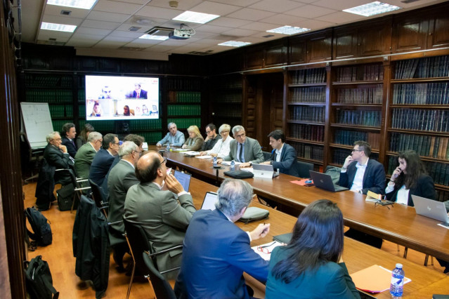El secretario de Estado de Vivienda y Agenda Urbana, David Lucas, durante la segunda reunión del Grupo de Trbaajo para avanzar en una propuesta normativa de regulación de los contratos de arrendamiento para uso distinto del de vivienda.