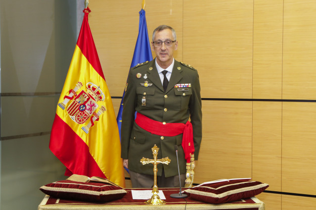 Toma de posesión del Inspector General de Sanidad de la Defensa, GD Juan Antonio Lara Garrido.