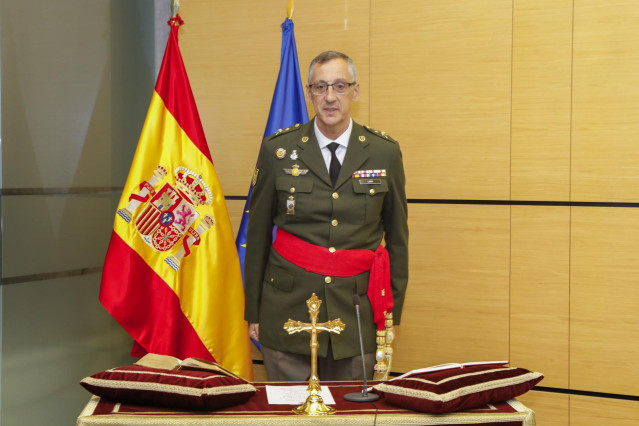 Toma de posesión del Inspector General de Sanidad de la Defensa, GD Juan Antonio Lara Garrido.