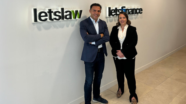 José María Baños, fundador y CEO de la Letslaw, y Silvia Altieri, consejera delegada de Letsfinance.