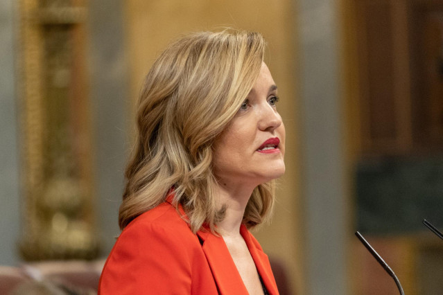 Archivo - La ministra de Educación, Formación Profesional y Deporte, Pilar Alegría, durante una sesión plenaria, en el Congreso de los Diputados, a 14 de marzo de 2024, en Madrid (España).