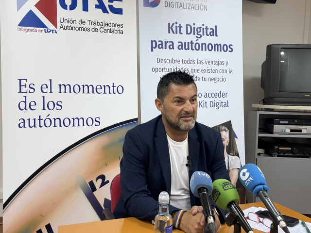 Archivo - El presidente de UPTA España, Eduardo Abad