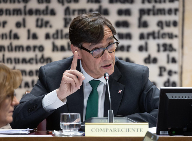 El exministro de Sanidad y líder del PSC, Salvador Illa, comparece en la Comisión de Investigación del Senado sobre el ‘caso Koldo’, a 24 de abril de 2024, en Madrid (España). Illa ha comparecido en la Comisión de Investigación del Senado sobre los contra