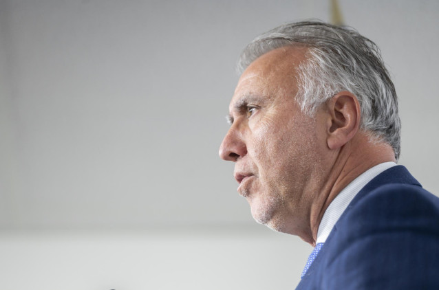 El ministro de Política Territorial y Memoria Democrática, Ángel Víctor Torres, ofrece una rueda de prensa en la sede del Ministerio, a 1 de abril de 2024, en Madrid (España).