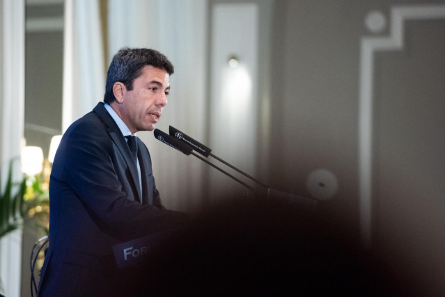Archivo - El 'president' de la Generalitat Valenciana, Carlos Mazón, en imagen de archivo