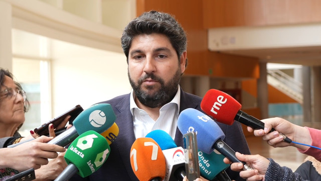 El presidente del Gobierno murciano, Fernando López Miras, durante sus declaraciones