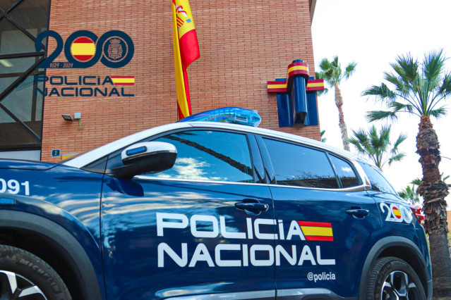 Vehículo de la Policía Nacional
