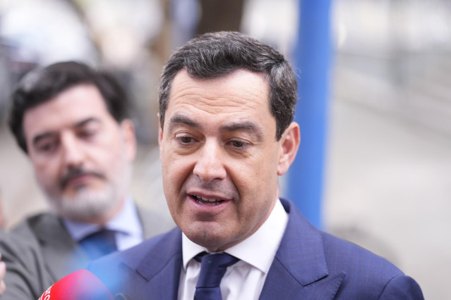 El presidente de la Junta de Andalucía, Juanma Moreno, este lunes en Sevilla