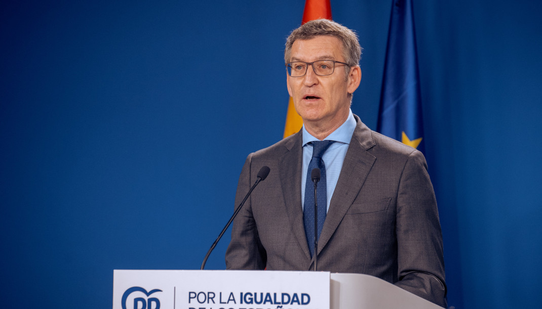 El líder del PP, Alberto Núñez Feijóo, durante una rueda de prensa, en la sede del PP, a 29 de abril de 2024, en Madrid (España). Sánchez ha comparecido esta mañana en el Palacio de la Moncloa 