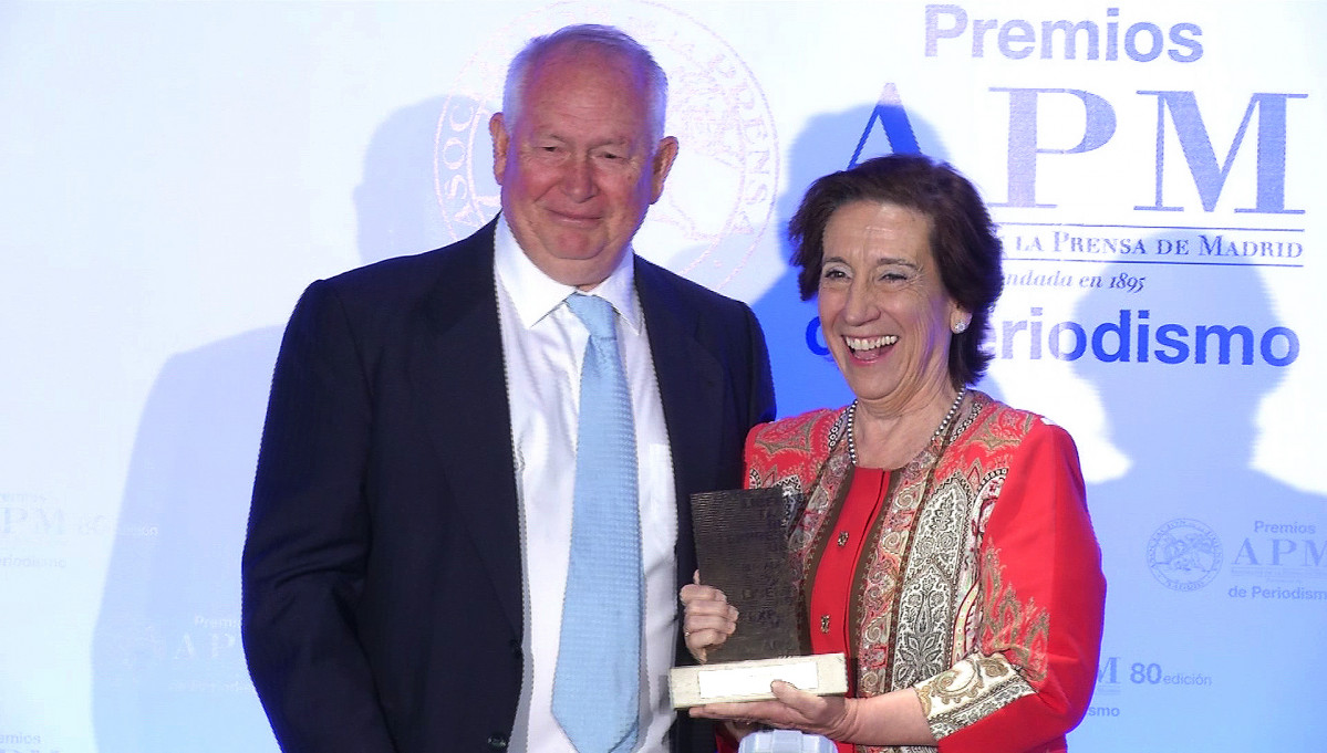 EuropaPress 2219727 periodista directora apm victoria prego entrega premio apm honor 2018