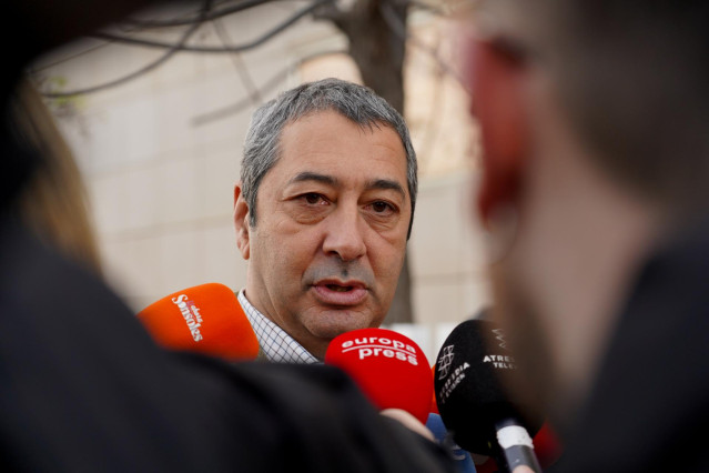 Archivo - El vicepresidente primero y conseller de Cultura y Deporte de la Generalitat Valenciana, Vicente Barrera, en imagen de archivo