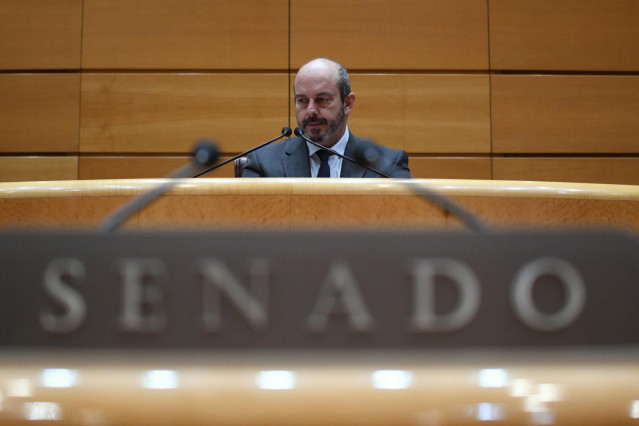 Archivo - El presidente del Senado, Pedro Rollán, durante una sesión de control al Gobierno, en el Senado, a 6 de marzo de 2024, en Madrid (España).  El Senado vuelve a debatir y a votar en el Pleno de hoy los objetivos de estabilidad presupuestaria para