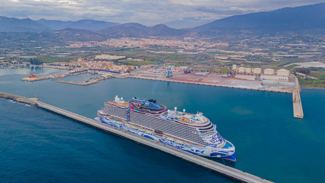 El Crucero Norwegian Viva vuelve al Puerto de Motril