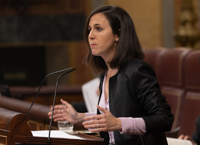 Archivo - La secretaria general de Podemos, Ione Belarra, interviene durante una sesión plenaria, en el Congreso de los Diputados, a 19 de marzo de 2024, en Madrid (España).