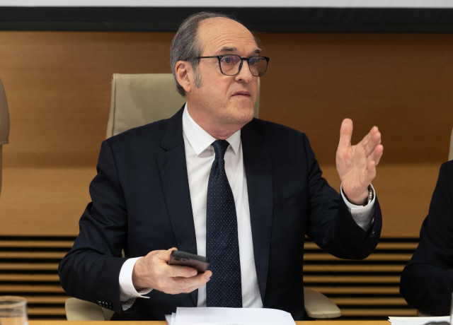 El Defensor del Pueblo, Ángel Gabilondo.