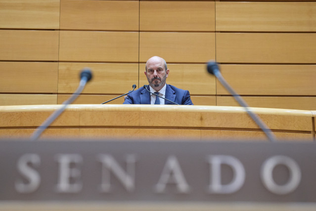 El presidente del Senado, Pedro Rollán, durante una sesión de Control en el Senado, a 7 de mayo de 2024, en Madrid (España). Durante la sesión, se han abordado cuestiones como la ejecución de la construcción de la estación del tren de alta velocidad en el