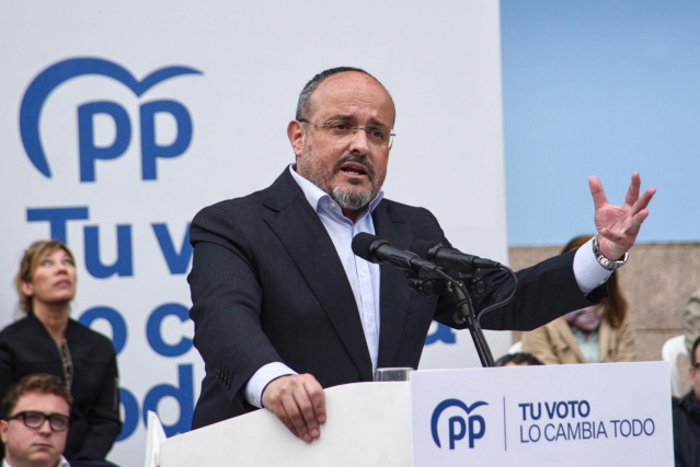 El candidato del PP para las elecciones catalanas, Alejandro Fernández