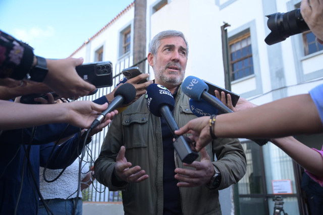 Archivo - El presidente de Canarias, Fernando Clavijo