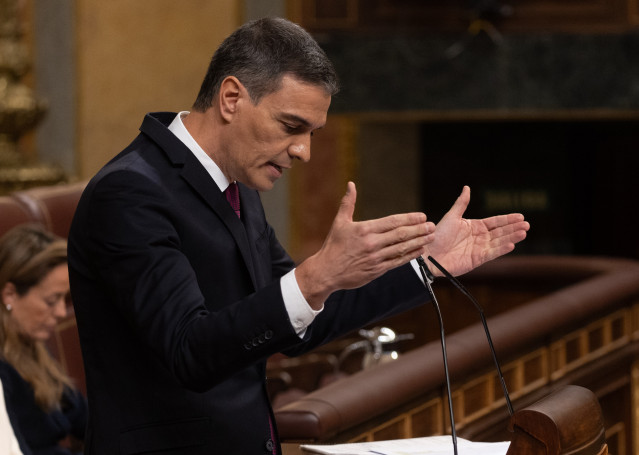 El presidente del Gobierno, Pedro Sánchez, en un debate