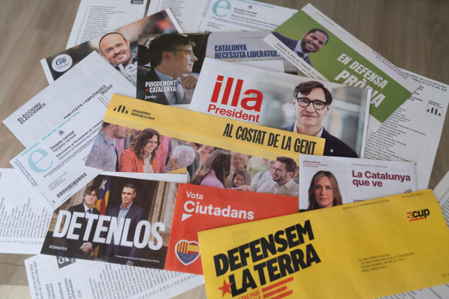 Propaganda electoral de todos los partidos para las elecciones catalanas del 12M, a 8 de mayo de 2024, en Barcelona, Catalunya (España). Catalunya celebra sus elecciones autonómicas para elegir al nuevo presidente de la Generalitat de Catalunya el próximo