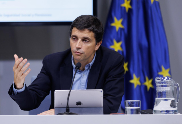 Archivo - El director General de Ordenación de la Seguridad Social, Borja Suárez, interviene durante una rueda de prensa, en el Ministerio de Trabajo, a 2 de junio de 2023, en Madrid (España). Durante la rueda de prensa, se han presentado hoy los datos po