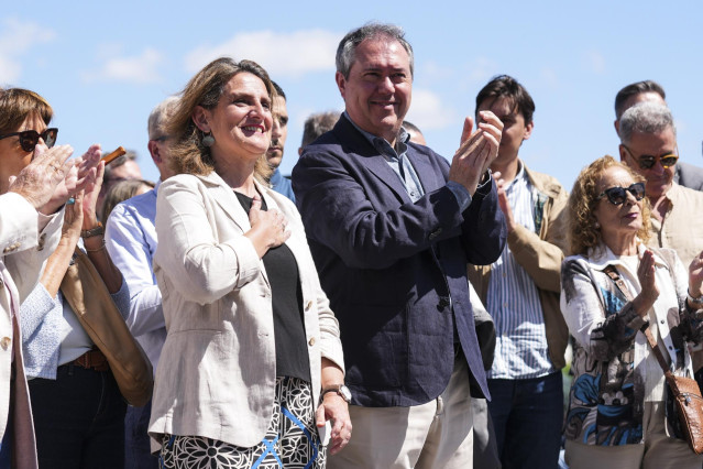 La vicepresidenta y ministra, Teresa Ribera, durante el acto de presentación de la candidatura socialista a las elecciones europeas de 9 de junio, a 15 de mayo de 2024 en Sevilla (Andalucía, España). El acto de presentación de la candidatura socialista a