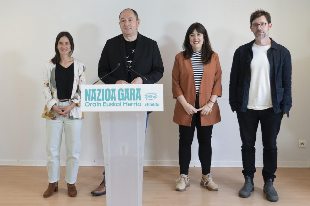Representantes de EH Bai y EH Bildu