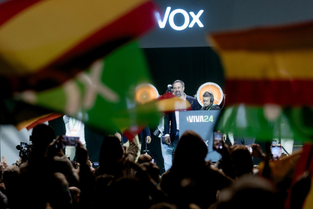El líder de VOX, Santiago Abascal, interviene durante el acto ‘Viva 24’ de VOX, en el Palacio de Vistalegre, a 19 de mayo de 2024, en Madrid (España).
