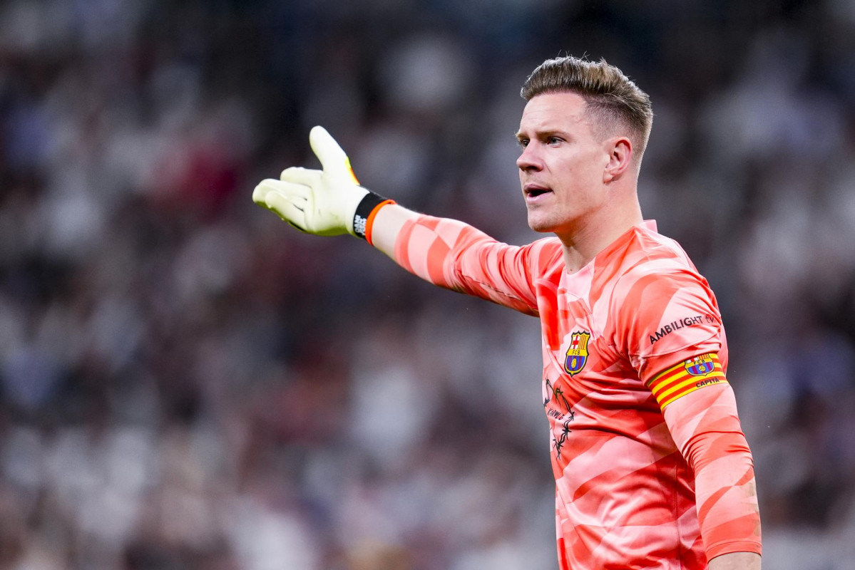 EuropaPress 5906359 marcandre ter stegen of fc barcelona gestures during the spanish league