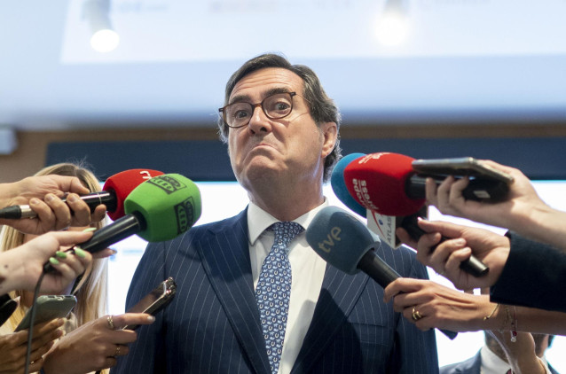 Archivo - El presidente de la CEOE, Antonio Garamendi, en una imagen de archivo