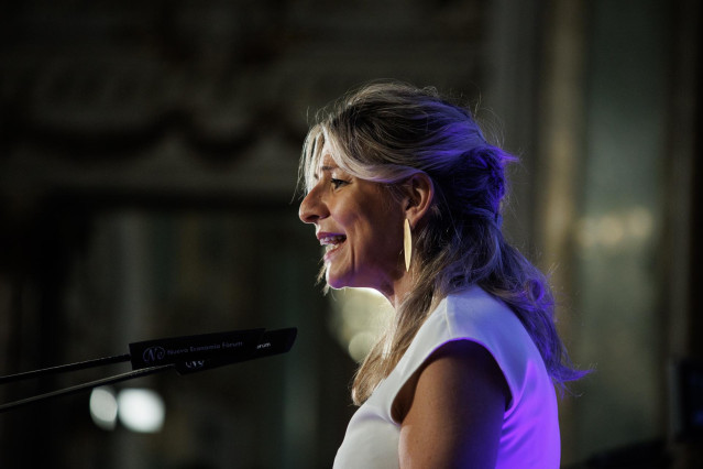 La vicepresidenta y coordinadora general de Sumar, Yolanda Díaz, interviene durante un desayuno informativo dentro del 'Ciclo especial elecciones al Parlamento Europeo', en el Real Casino Gran Círculo de Madrid, a 20 de mayo de 2024, en Madrid (España).
