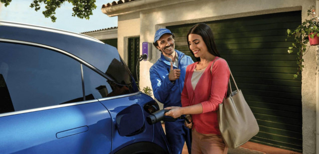 Endesa lanza 'Formidable Movilidad', una nueva solución para recargar el coche eléctrico dentro y fuera de casa