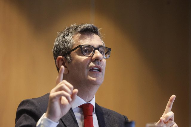 El ministro de la Presidencia, Justicia y Relaciones con las Cortes, Félix Bolaños, en València, Comunidad Valenciana (España).