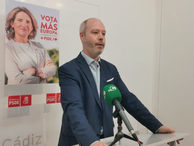 El secretario general local del PSOE de Cádiz, José Ramón Ortega.